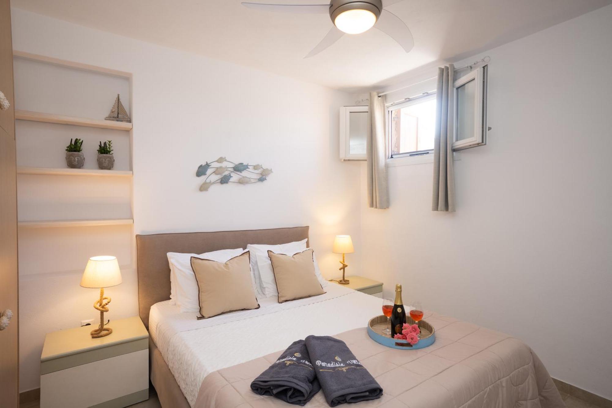 Paradisia Villas Турлос Екстериор снимка
